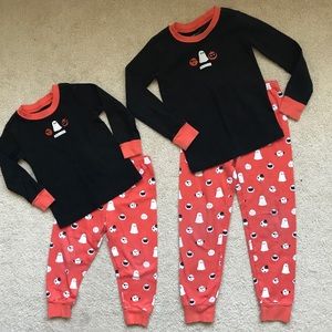 Janie and Jack sibling set Halloween pajamas!
